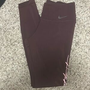 Nike leggings
